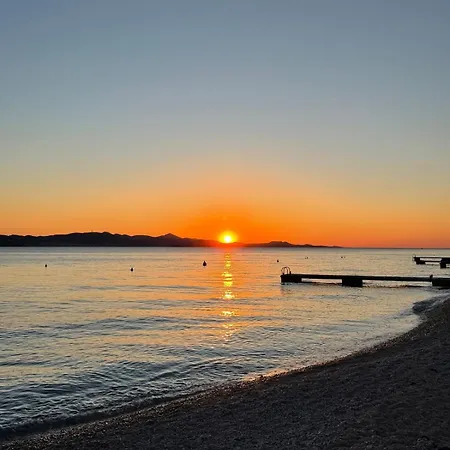 Villa Olivia Mare - Beachfront & Seaview